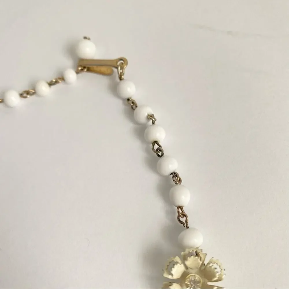 Vintage Floral Necklace Clear Rhinestone Flower Dainty Spring 50s Retro Feminine